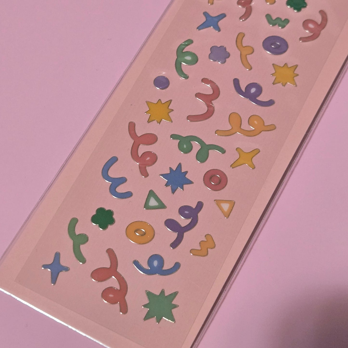 Eunane Swiggly Shape Sticker