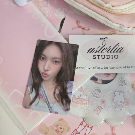 Illit- Yunah I'll like you Target Exclusive Photocard