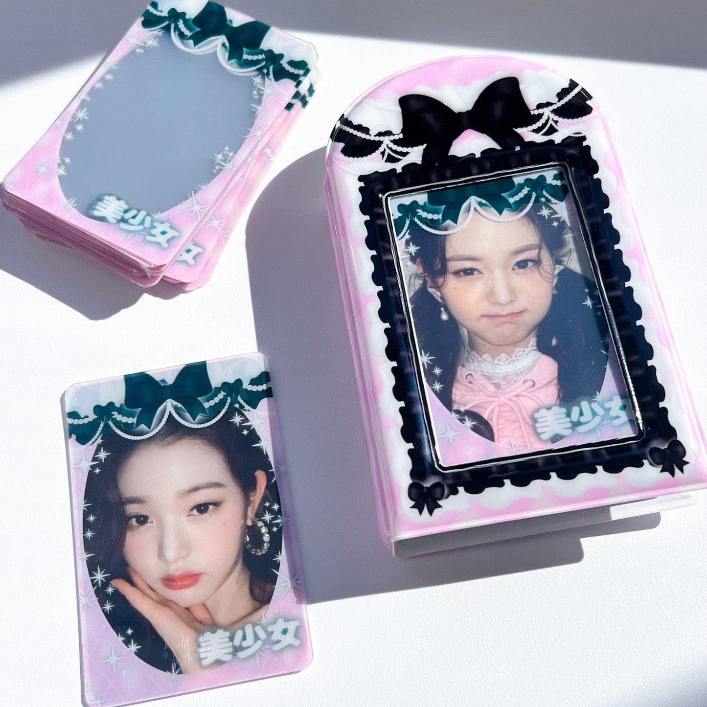 Mins Studio Gothic Princess Photo Holder Book