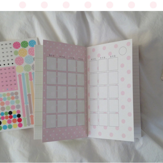 IO Studio Dot Collection Zip 3 Monthly ☘︎ Diary