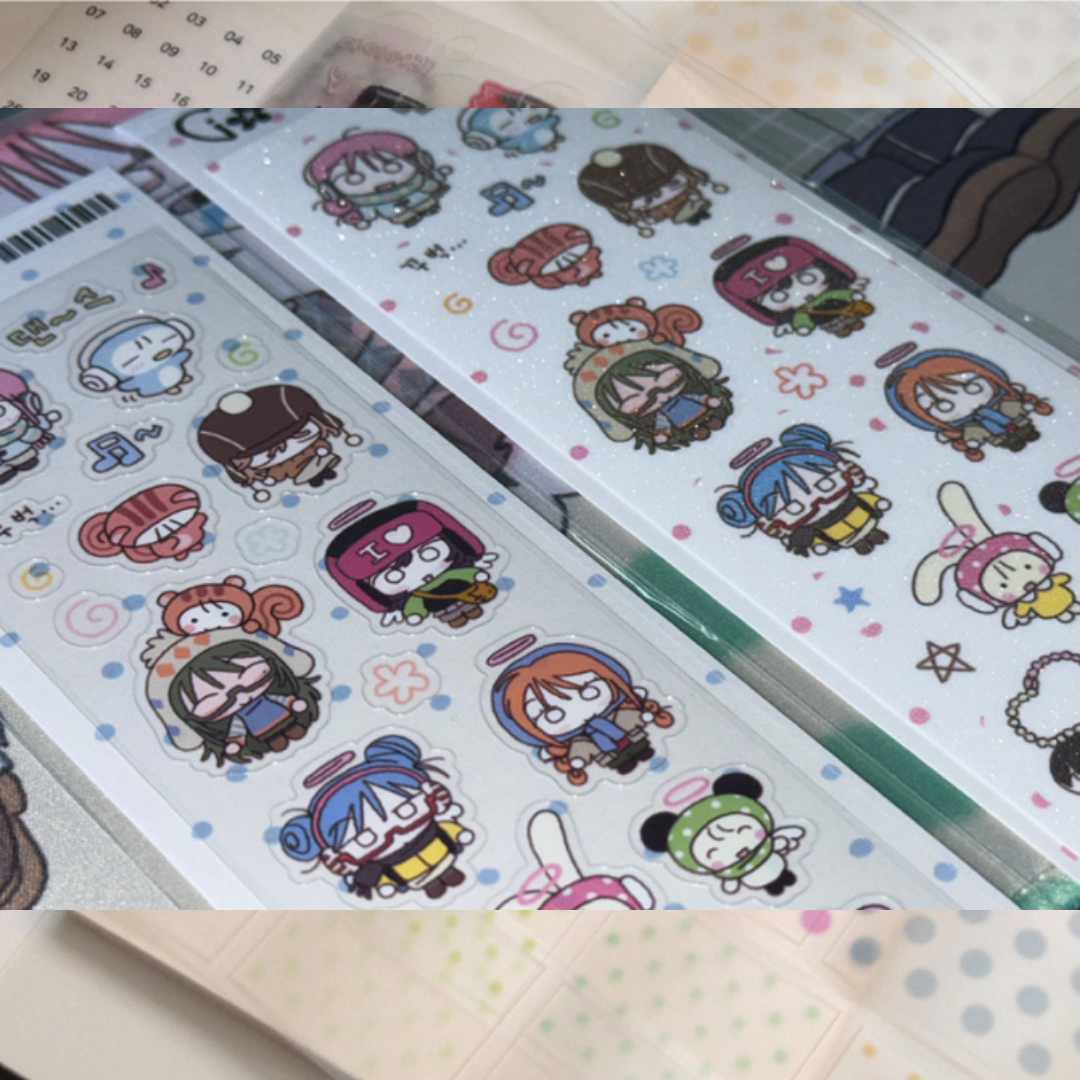 IO Studio Mini Winter Fits Sticker