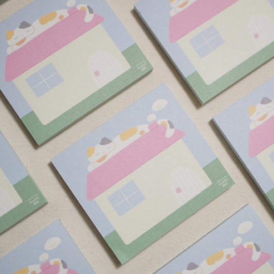 Fluffy Skin Cat on the Roof Memo Pad
