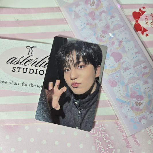 Ateez-Jongho Claw Hand VER Golden Hour PT 3 Photocard