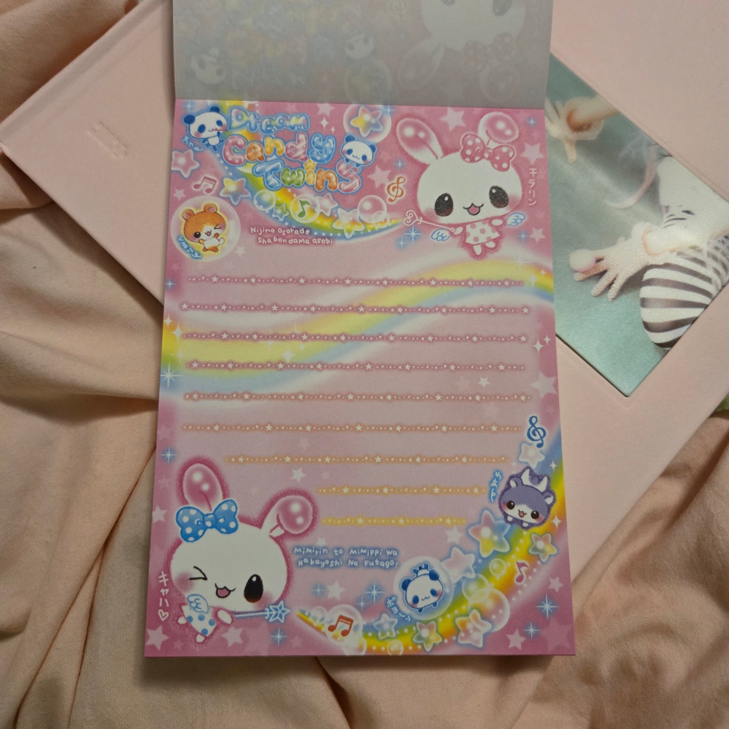 Q-LIA Bunny Heisei Retro Memo Pad