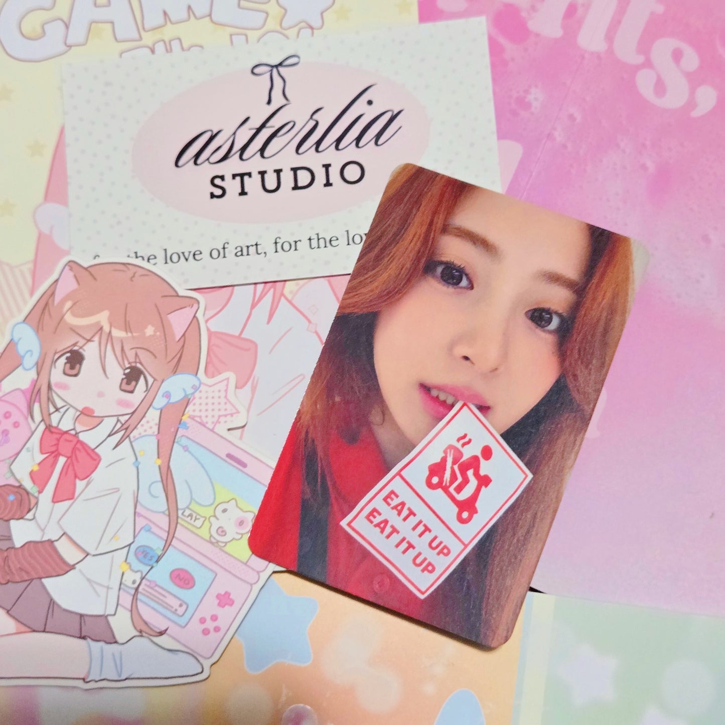 LE SSERAFIM Yunjin Spaghetti Apple Music Pre-order Photocard