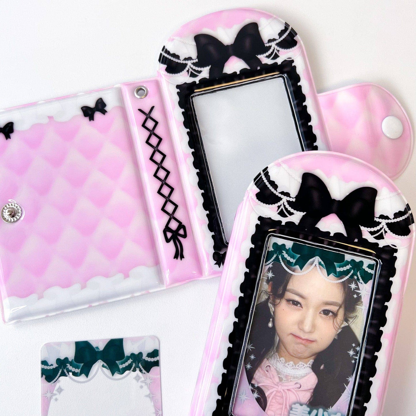 Mins Studio Gothic Princess Photo Holder Book